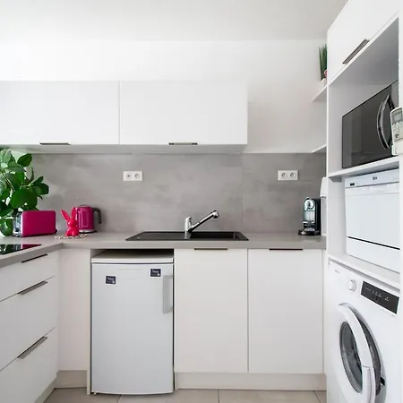 Sable Et Mediterranee *